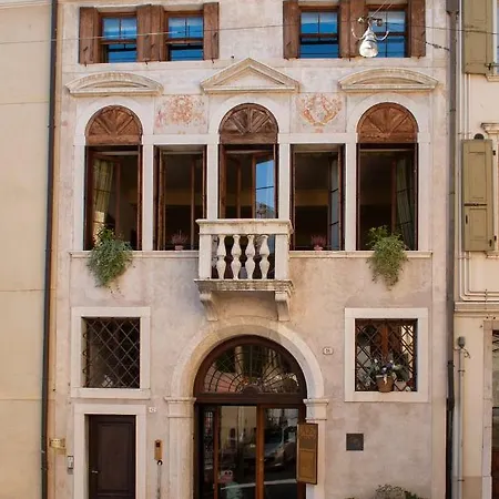 Casa Arche