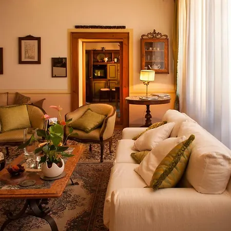 Casa Arche מלון פלטרה